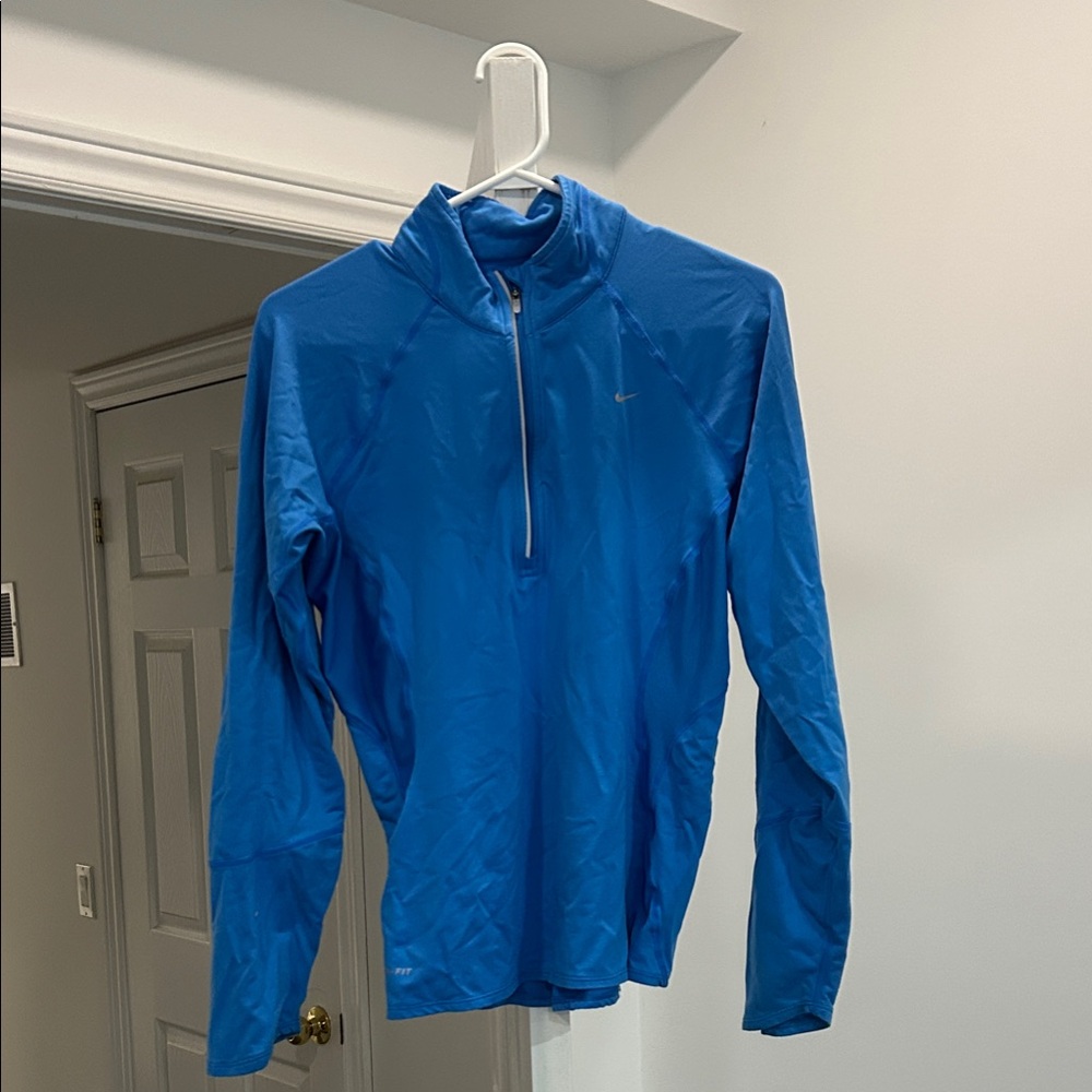 Nike Women's Blue Long Sleeve Top